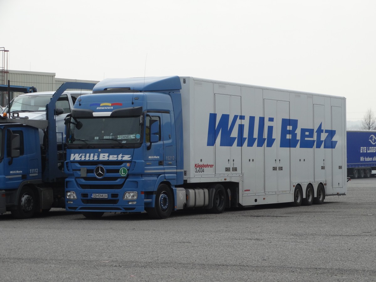 Willi Betz Mercedes Benz Actros Autotransporter am 21.03.15 in Sinsheim 