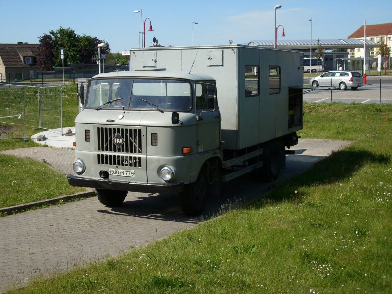 Am 02.Juni 2009 an einer Wasserstaion in Bergen/Rgen habe ich diesen IFA-W50 aufgenommen.