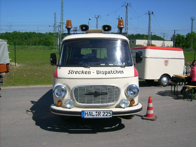Barkas B1000 als Einsatzfahrzeug der Hallenschen Straenbahnfreunde beim Oldtimertreffen in Werdau