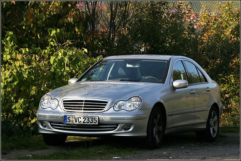 Die zweite Generation der C-Klasse (W203) wurde von 2000 bis 2007 produziert. Es ist ein recht formschnes Fahrzeug. 11.10.2008 (Matthias)