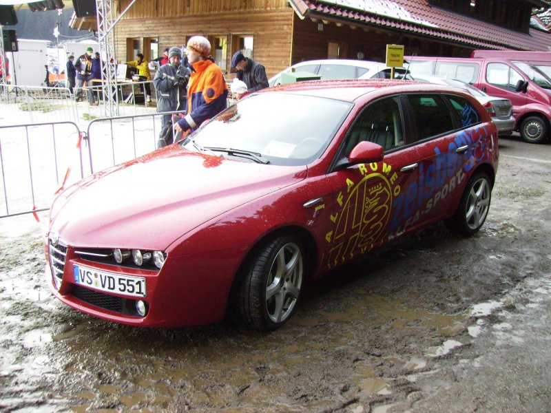Dieser Alfa stand am 6. 1. 2008 beim Schwarzwaldpokal der Nordischen Kombination in Schonach im Bereich vor dem Langlaufzentrum.