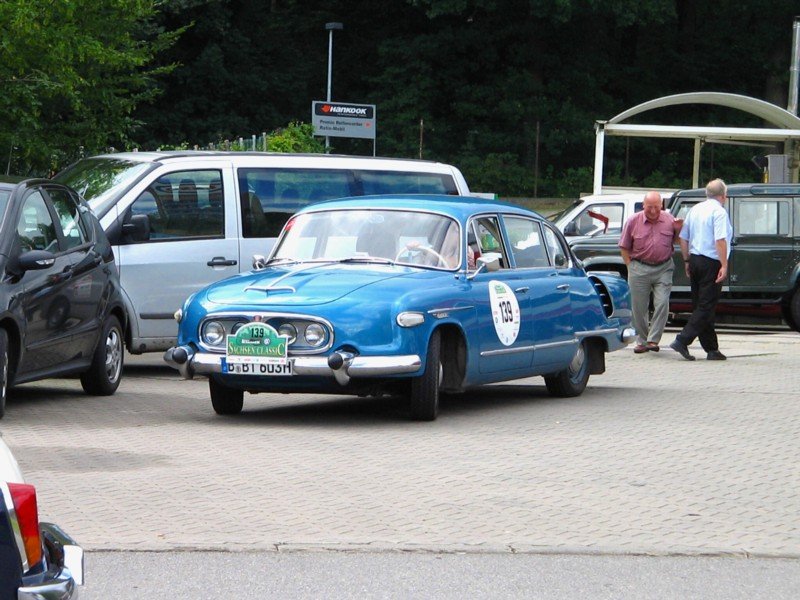Dieser Tatra 603 stand am 17.08.07 an einer Tankstelle vor dem MZ-Werk Zschopau