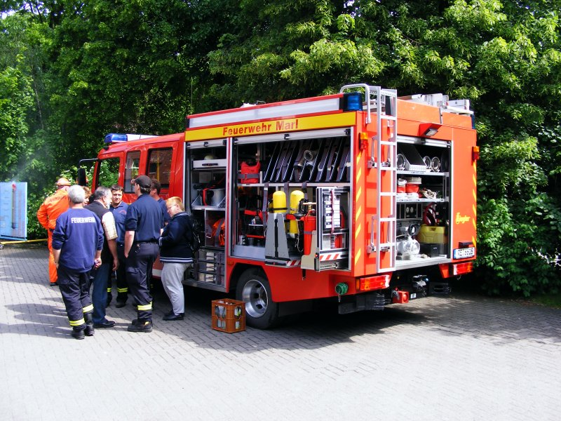 Ein Gertewagen der Marler Feuerwehr auf dem Gelnde der Zeche Auguste Victoria 3/7 beim Tag der offenen Tr am 9. Mai 2009.