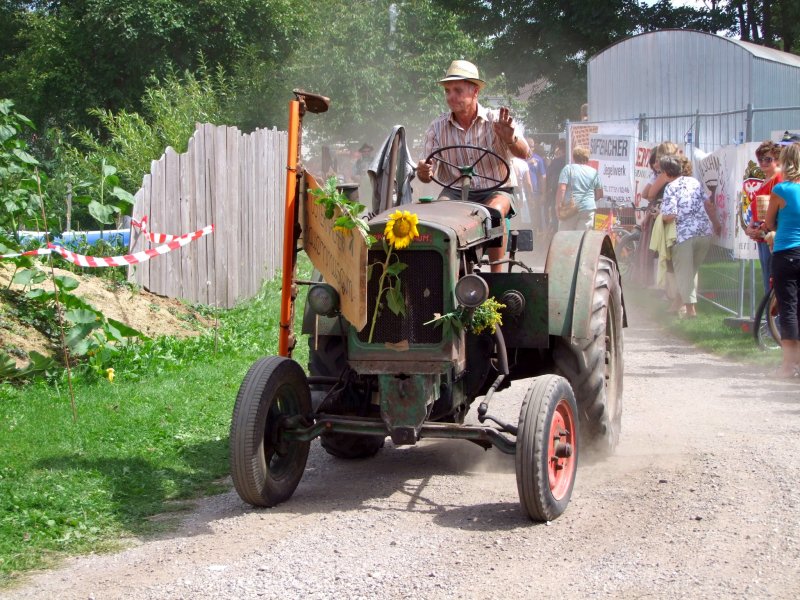 Epple-Buxbaum Traktor eigentlich eine Raritt bei den Oldtimerveranstaltungen, so auch in Mnsteuer 080811