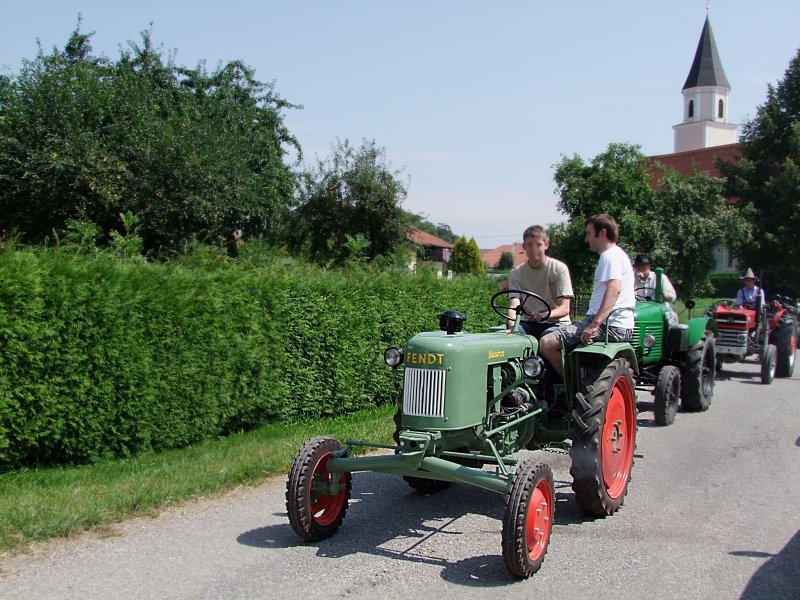 FENDT-Dieselro bei der Oldtimerrundfahrt in Antiesenhofen; 090809
