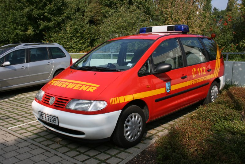 Feuerwehr Mettmann
ME 2299 
VW 
