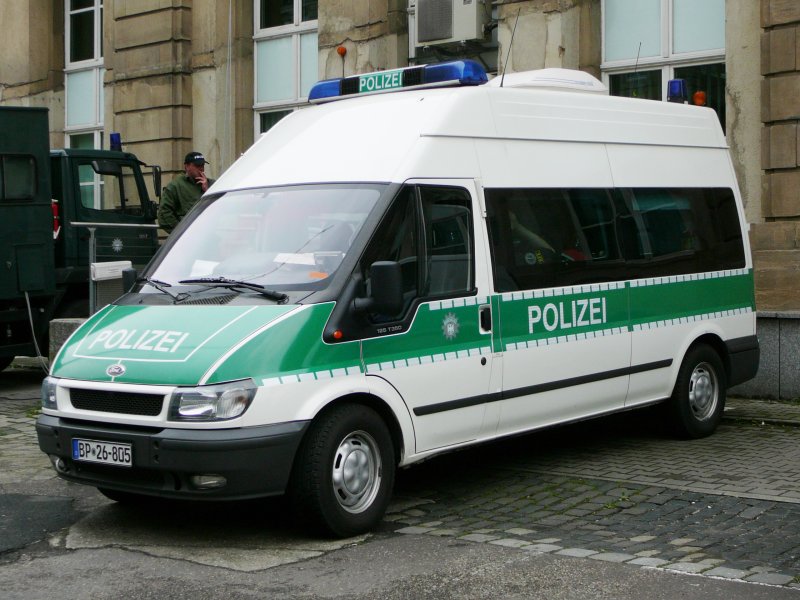 Ford Transit der Bundespolizei am 05.04.08 in Frankfurt/M
