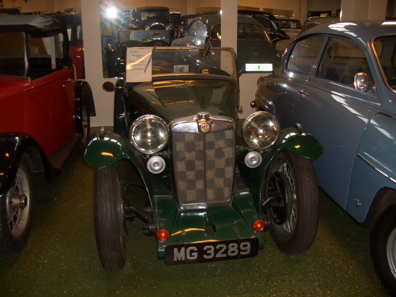Hier ein schner MG im Automobilmuseum von Laganland in der Nhe von Ljungby (Schweden).
