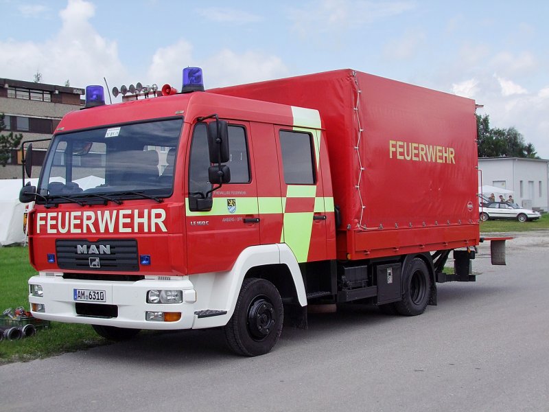 MAN-LE160C der FF-Amberg/Oberpf. hat sich am Messegelnde in Ried im Innkreis zum O-Feuerwehr Landeswettbewerb2009 eingefunden; 090710