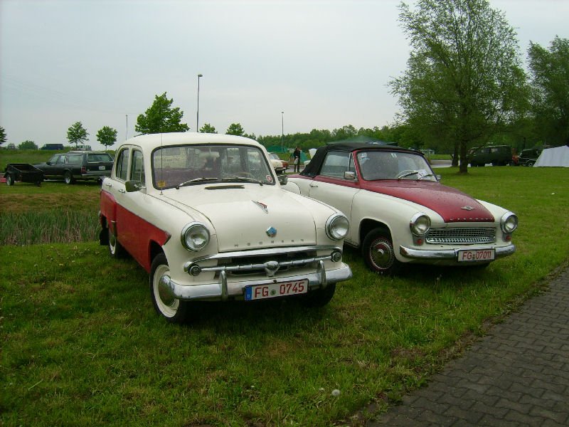 Mosquitsch 407 und Wartburg 312 Cabrio beim Treffen in Auerbach Rebesgrn
