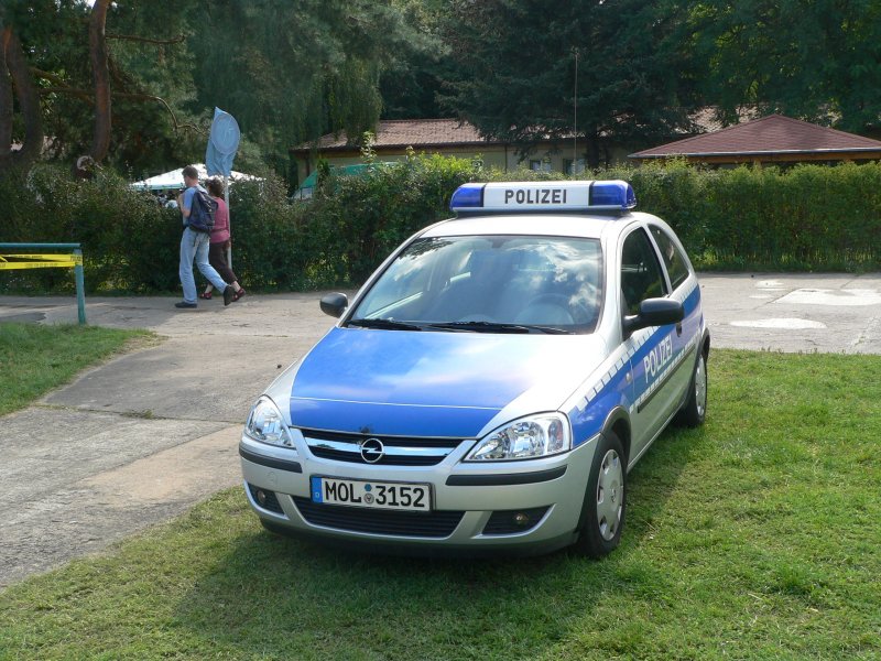 Opel MOL-3152 der Polizei. 4.8.2007, Strausberg
