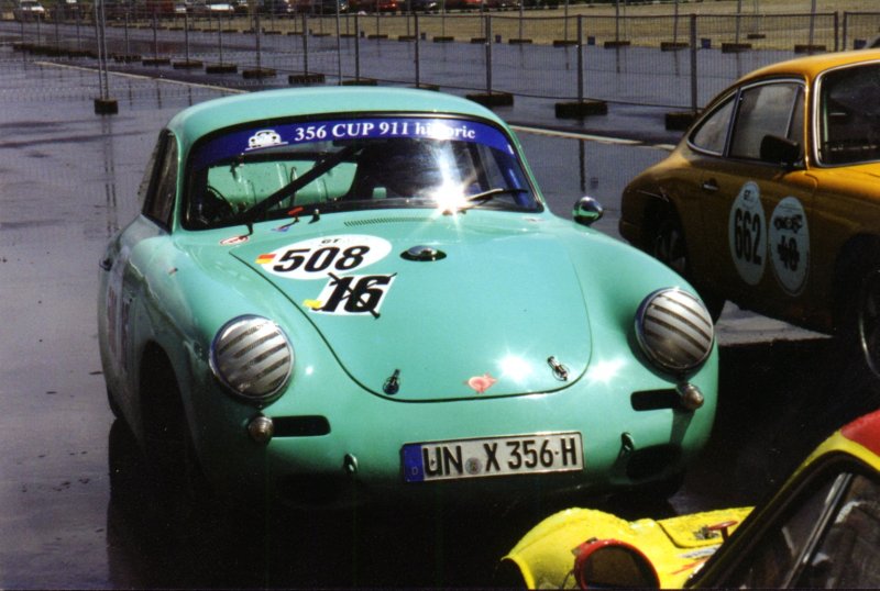 Porsche auf dem Lausitzring / zirka Jahr 2001