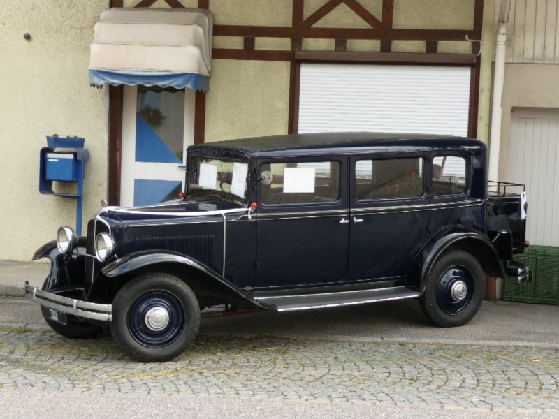 Renault Oldtimer  Baujahr 1932  4 Zylinder .. Bild vom 02.08.2008