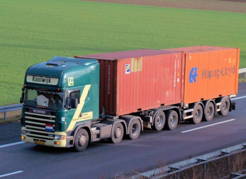 SCANIA 114i-380 (8 Achsen !!!) - Container Transporter auf der A 61 Richtung Kln - 01.12.2008