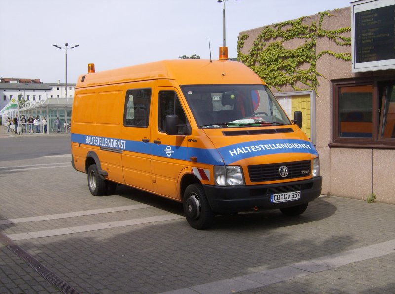 Servicewagen der Cottbusverkehr GmbH am Busplatz Cottbus