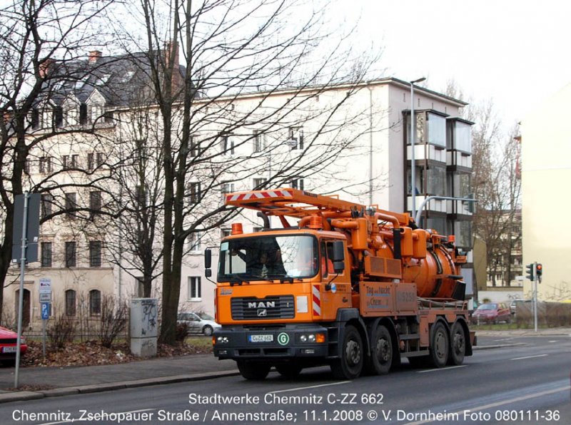 Stadtwerke Chemnitz C-ZZ 662; einer der beiden 4-achsigen Saug-Lkws der SWC