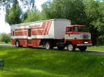FFw Markranstädt: Der 14 Meter lange W50 Sattelzug, Baujahr 1974, ist als fahrendes Feuerwehrmuseum am 31.05.2014 unterwegs.