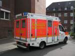 Rettungswagen RTW der Freiwilligen Feuerwehr Moers.

2 RTW der am 17.6.12 in Moers aufgenommen wurde