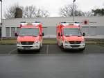 Rettungswagen RTW der Freiwilligen Feuerwehr Moers. 4 und 1 RTW sind am26.2.12 in Moers aufgenommen worden