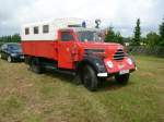 Dieser Garant K30 Manschaftswagen der Feuerwehr stand auf dem Besucherparkplatz beim Landwirtschaftsfest in Mhlau