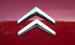 Citroen, das Logo der franzsischen Autofirma zeigt symbolisch die doppelte Schrgverzahnung von Zahnrdern, eine Erfindung des Firmengrnders Andre Citroen, Sept.2013