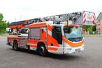 Feuerwehr Aschaffenburg IVECO/Magirus DLK23/12 (Florian Aschaffenburg 1/30-1) am 01.07.23 bei einen Fototermin. Vielen Dank für das tolle Shooting