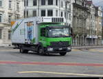Mercedes Kühlwagen unterwegs in der Stadt Solothurn am 19.04.2023