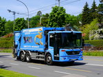 Mercedes Econic Müllwagen unterwegs in der Stadt Luzern am 21.05.2016