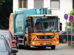 Ein Mercedes Benz Econic der Stadt Bad Vilbel am 04.06.14