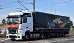 Daw-Trans Spółka z ograniczoną odpowiedzialnością Sp.K aus Polen mit einem Sattelzug mit Auflieger von Agility Logistics (kennt man auch von KLV-Zügen, Unternehmen aus