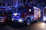 Feuerwehr Kelkheim Mercedes Benz Atego LF20 Kats am 19.12.22 bei der Fire Truck Tour 2022