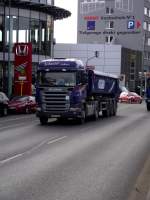 Scania Kipper von Schuster am 03.11.11 in Frankfurt Ost 