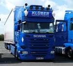 =Scania R 490 von  KLÜBER-Transport  steht beim Country-, Trucker- und Streetfoodfestival Fulda im Juli 2017