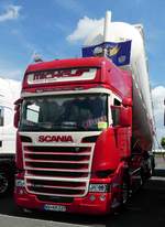 =Scania R 450-Silosattelzug steht beim Country-, Trucker- und Streetfoodfestival Fulda im Juli 2017