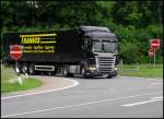 Juni 2012 / der Scania Sattelzug von Transco verlt die Autobahn bei Ldenscheid..