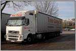 VOLVO FH12 420PS der Spedition Trex Cargo aus Veenendaal/Niederlade. Der Lkw ist aber in Polen zugelassen. (02.11.2008)
