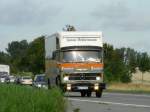 Mercedes Mbelwagen unterwegs von Stralsund nach Stettin am 03.09.08 mit der Hanse-Tour bei Brandshagen
