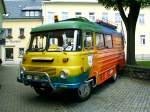 Geschmackssache ist dieser Robur Bus in Jhstadt 2006.