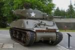 Dieser Panzer war der erste der whrend der Ardennenoffensive 1944 - 45 die nahe Grenzstadt Bastogne an der luxemburgischen Grenze eingetroffen war, gesehen am Tag der offenen Tr bei der luxemburgischen Armee. 10.07.2022