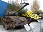 Ein sehr beschädigter Panzer am 22.11.14 im Technik Museum Sisnheim