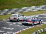 Rad an Rad Duelle auf der Nordschleife...das ist das 24h-Rennen am Nürburgring. Das Foto stammt vom 24.05.2008