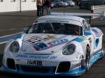 Porsche 911 bei der Einfahrt in die Boxengasse am Nürburgring. Das Foto stammt vom 14.04.2007