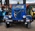 =Hanomag ST 100, gesehen bei der Oldtimerausstellung der Traktorfreunde Wiershausen am Klostergut Hilwartshausen, 05-2023