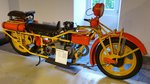 Bhmerland, das lngste Serienmotorrad der Welt, neben diesem Dreisitzer gab es noch eine Version fr vier Personen, Baujahre 1924-39, 1-Zyl.4-Taktmotor mit 603ccm und 16PS, Vmax.95Km/h, NSU-Museum,