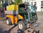 =Multihog CX 75 mit 1000 l-Tank unterwegs in Fulda zur Blumenbewässerung, 09-2019