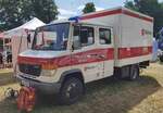 =MB Vario als Einsatzfahrzeug der MALTESER steht auf einer der Ausstellungsflächen beim Bürgerfest  200 Jahre Landkreis Fulda  auf dem Gelände von Schloß Fasanerie im Juni 2022