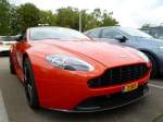 Aston Martin V 8 Vantage Roadster aufgenommenam 31.08. am Rande der Luxembourg Classic Days 2014 in Mondorf