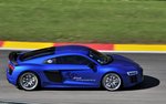   Mitzieher eines Audi R8 V10 bei den VIP´s Lapes in Spa Francorchamps am 7.Mai 2016