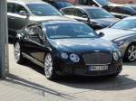 Ein Bentley steht am 19.05.14 in Frankfurt am Main 