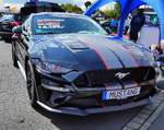 =Ford Mustang, gesehen beim Fuldaer Autotag 2018 im August